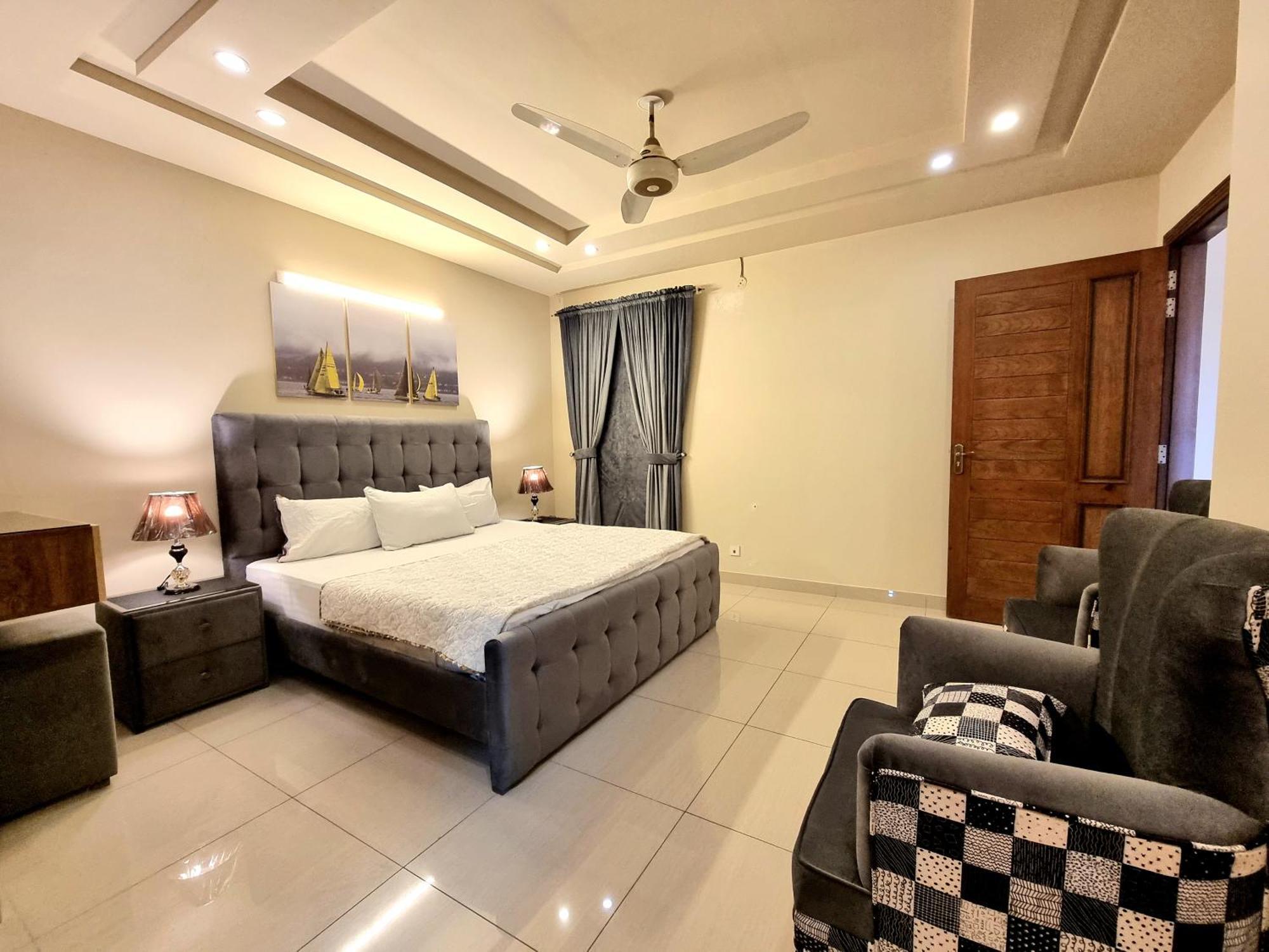 Executive 3 Bedrooms Apartment In Bahria Town Rawalpindi Exterior photo